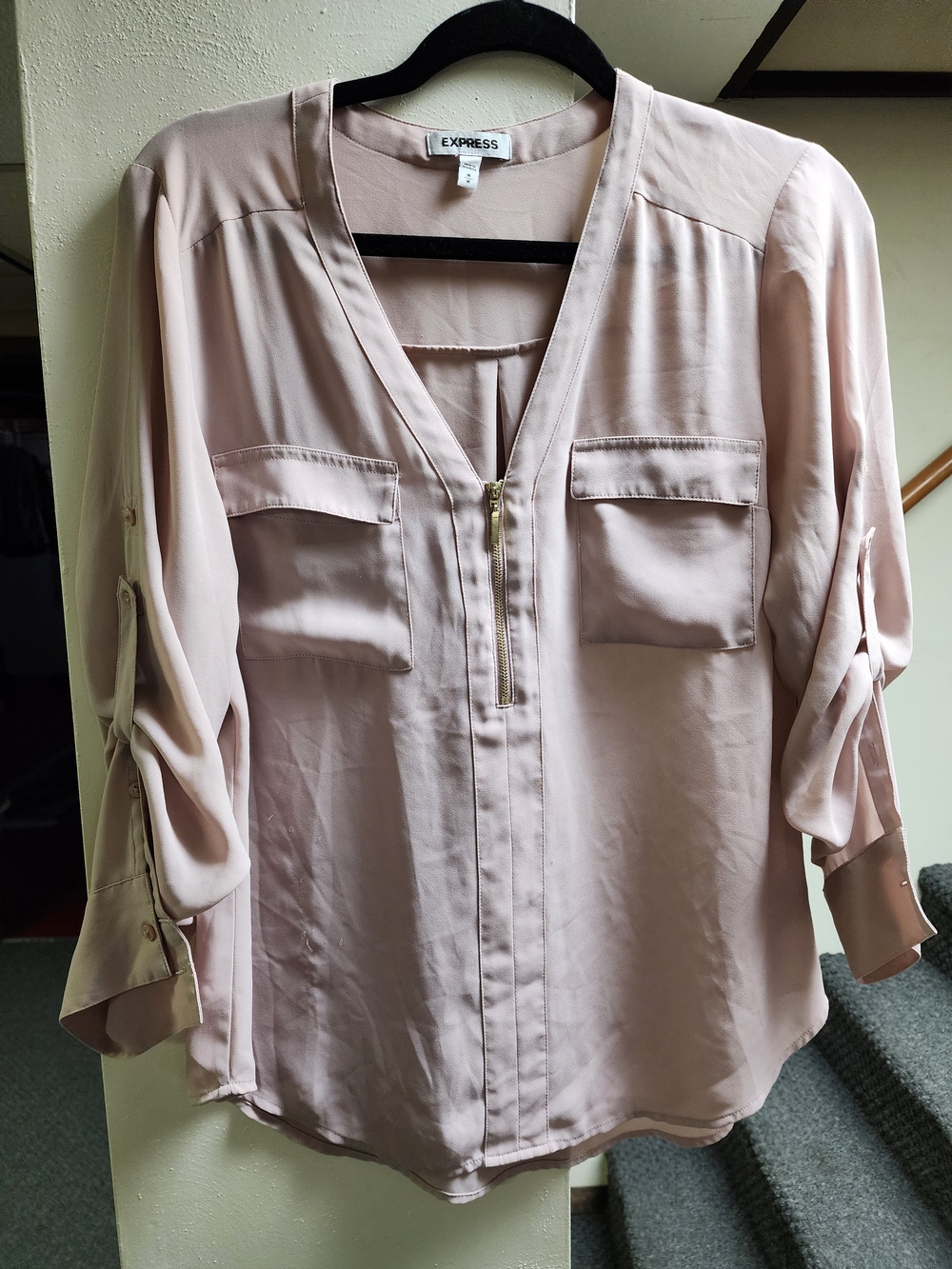 Express Women's Light Blush Pink Sz M Zip-Front Roll-Sleeve Blouse